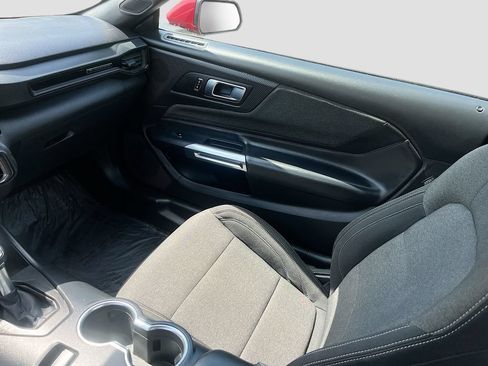 Used 2024 Ford Mustang GT RWD image 21