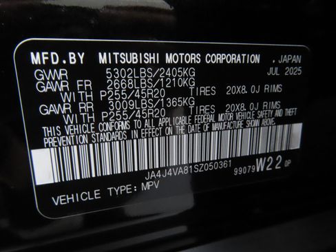 New 2025 Mitsubishi Outlander SE image 27