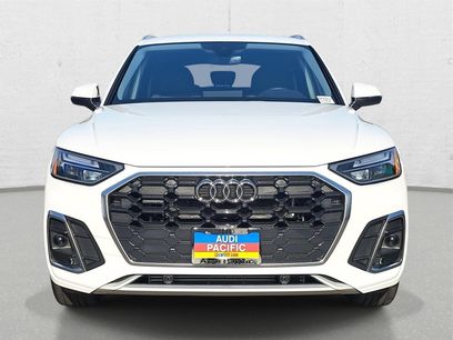 Used 2023 Audi Q5 e Premium w/ Convenience Package