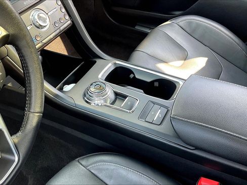 Used 2020 Ford Fusion Energi Titanium image 15