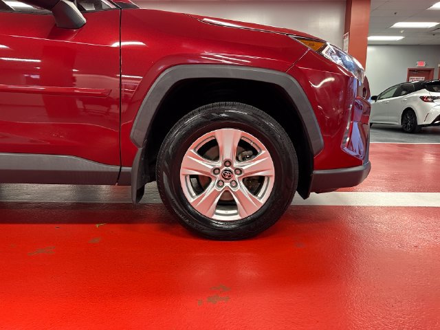 Used 2019 Toyota RAV4 XLE w/ Convenience Package AWD/4WD image 31