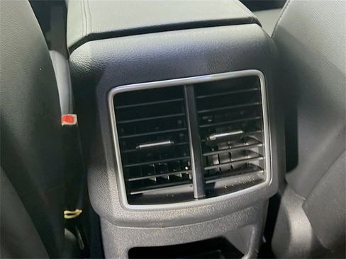 Used 2025 Kia Sportage EX w/ Premium Package image 27