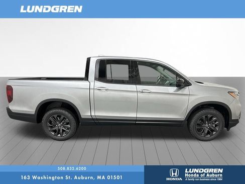 New 2026 Honda Ridgeline Sport image 5