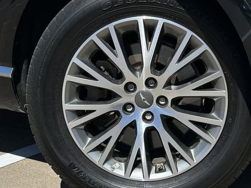 Used 2024 Genesis GV80 2.5T image 9