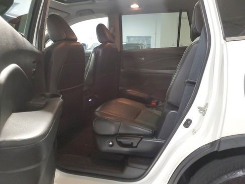 Used 2016 Honda Pilot Elite image 20
