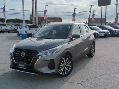 Used 2022 Nissan Kicks SV