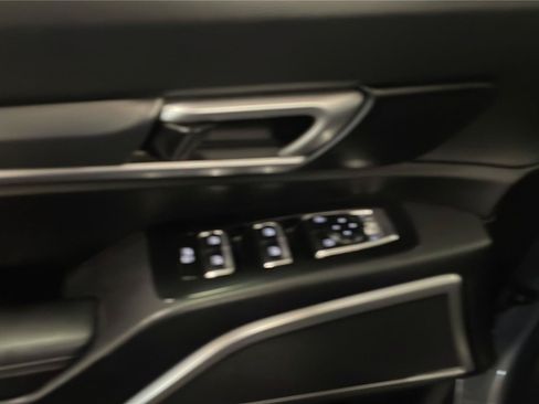 Used 2022 Kia Telluride S FWD image 24