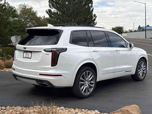 Used 2020 Cadillac XT6 Sport AWD/4WD image 4