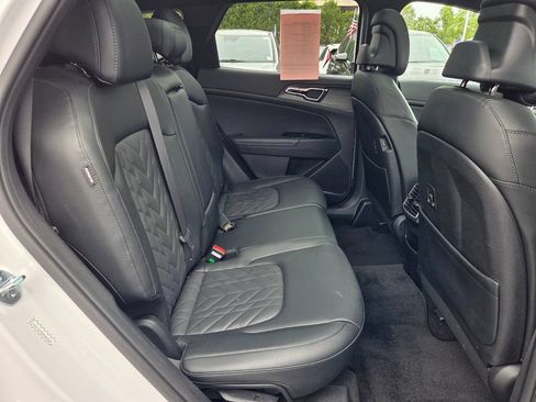 Used 2024 Kia Sportage X-Pro AWD/4WD image 31