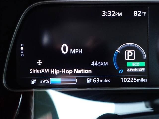 Used 2025 Nissan Leaf S FWD image 21