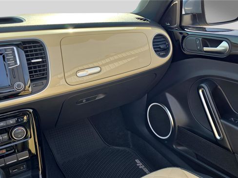 Used 2019 Volkswagen Beetle 2.0T Final Edition SEL image 25