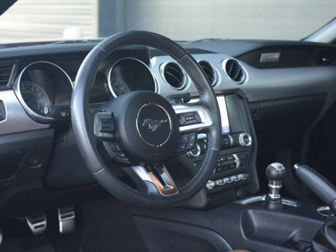 Used 2019 Ford Mustang Premium w/ Ford Safe & Smart Package RWD image 4
