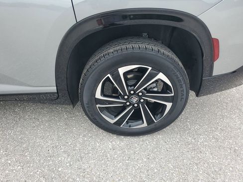 Used 2025 Buick Enclave Sport Touring image 20