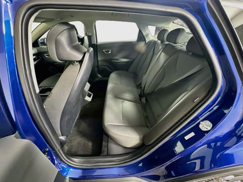 Used 2025 Kia K4 FWD image 26