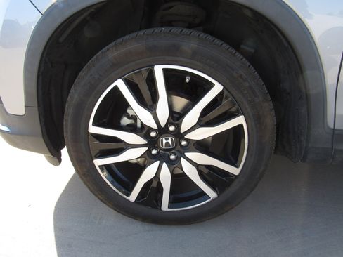 Used 2021 Honda Pilot Elite image 5