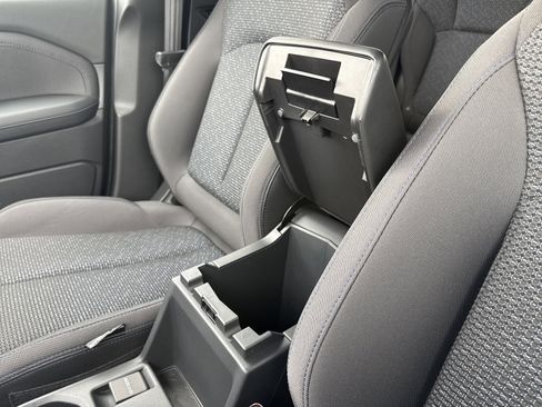 Used 2025 Subaru Forester Premium AWD/4WD image 14