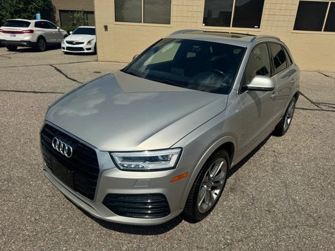 Used 2016 Audi Q3 2.0T Prestige w/ Prestige Package AWD/4WD image 13