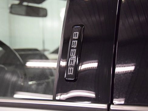 Used 2022 Ford F250 Platinum AWD/4WD image 15