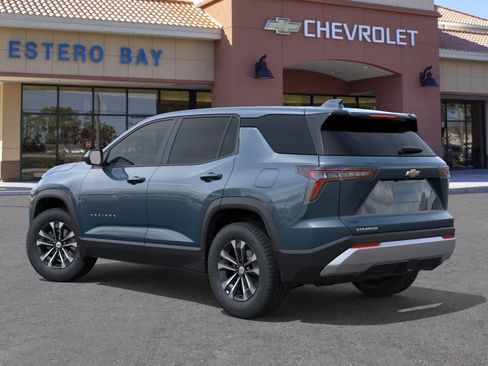 New 2026 Chevrolet Equinox LT image 3