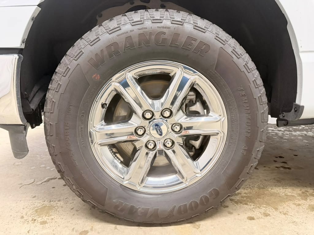 Used 2025 Ford F150 XLT w/ Equipment Group 301A Standard AWD/4WD image 17