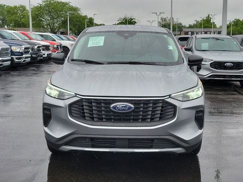 Certified 2023 Ford Escape Active w/ Tech Pack #1 FWD image 2