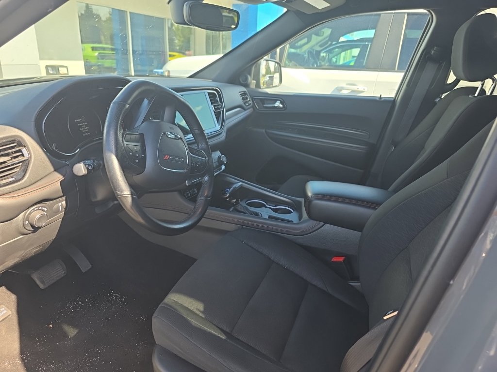 Used 2025 Dodge Durango GT AWD/4WD image 14