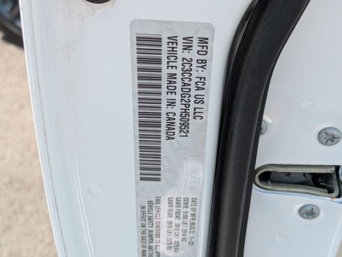 Used 2023 Chrysler 300 Touring L w/ Safetytec Plus Group RWD image 36