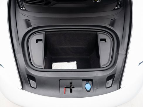 Used 2023 Porsche Taycan w/ Premium Package image 69