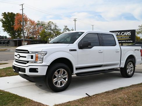 Used 2020 Ford F150 XLT w/ Equipment Group 301A Mid image 9