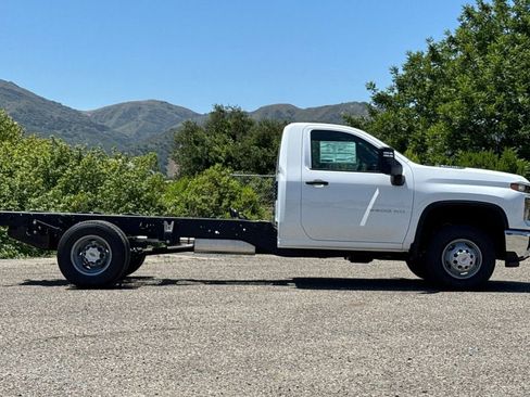 New 2026 Chevrolet Silverado 3500 W/T w/ WT Convenience Package RWD image 3