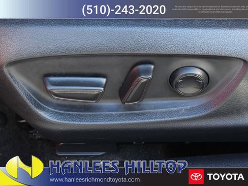 Used 2024 Toyota Camry SE image 13