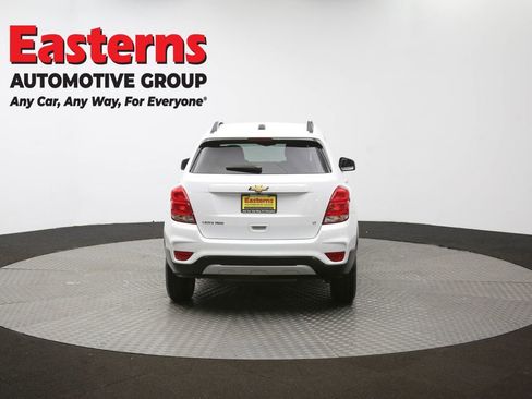 Used 2020 Chevrolet Trax LT w/ LT Convenience Package image 35