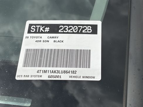 Certified 2020 Toyota Camry SE w/ Convenience Package FWD image 10