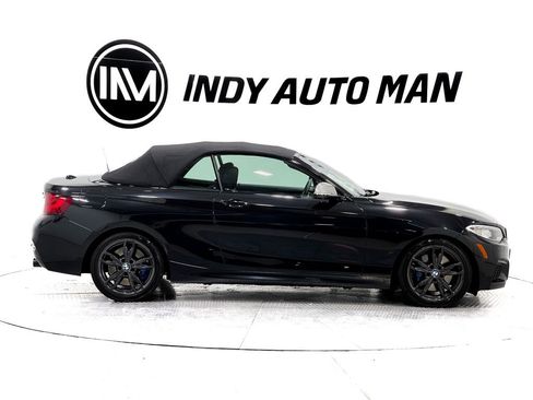Used 2017 BMW M240i xDrive Convertible image 3