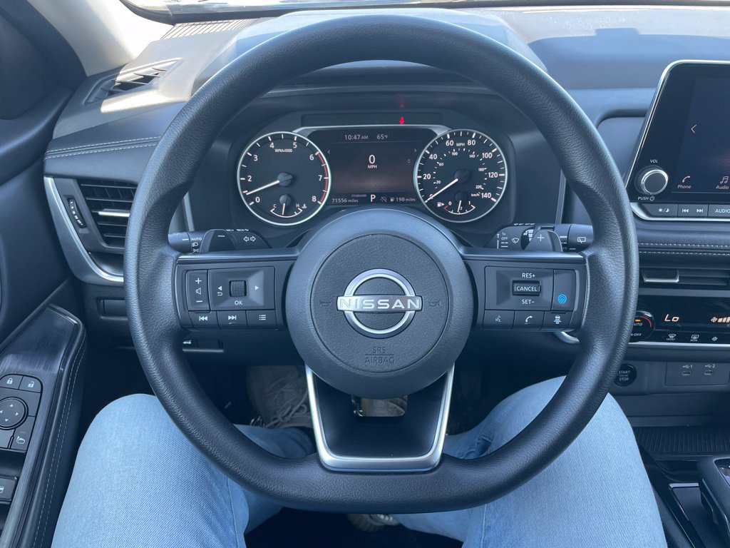 Used 2024 Nissan Rogue SV FWD image 22