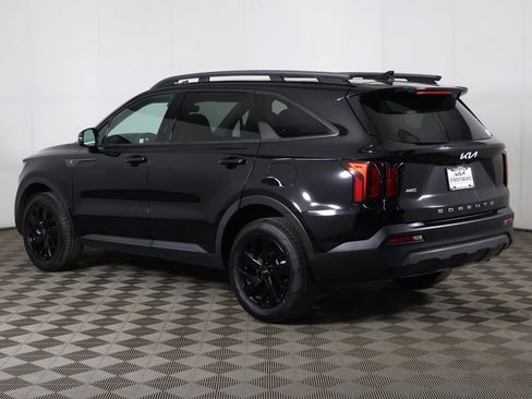 Used 2022 Kia Sorento S w/ Panoramic Sunroof Package AWD/4WD image 11