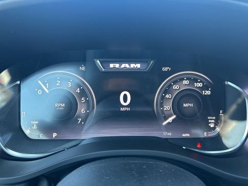 New 2026 RAM 1500 Big Horn AWD/4WD image 23
