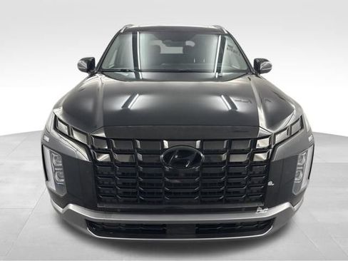 Used 2024 Hyundai Palisade Limited AWD/4WD image 2