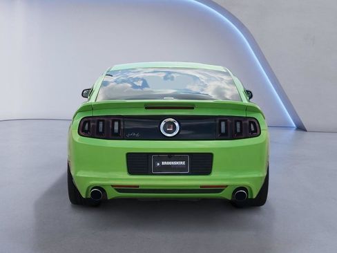 Used 2014 Ford Mustang Premium RWD image 7