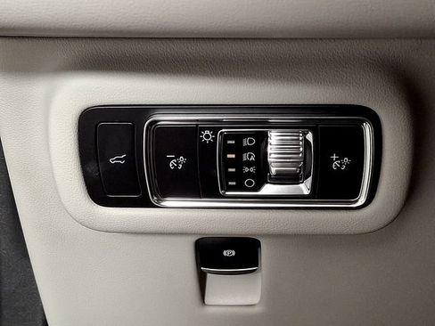 Used 2026 Lincoln Nautilus Reserve AWD/4WD image 20