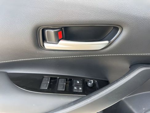 Used 2023 Toyota Corolla SE image 23