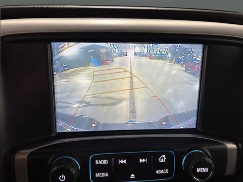 Used 2018 GMC Sierra 1500 SLT image 34