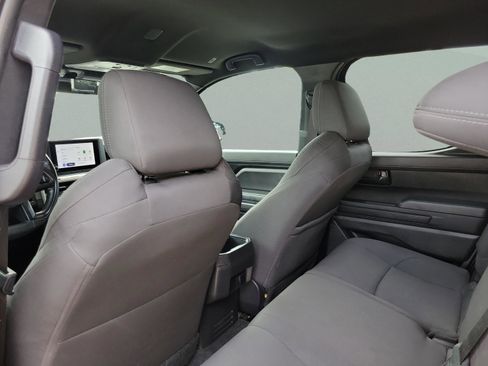 Used 2024 Toyota Tacoma SR5 RWD image 13