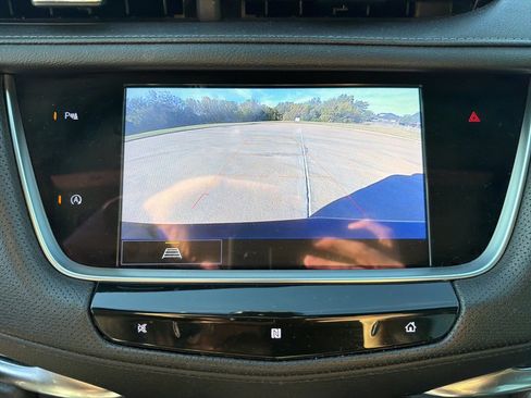 Used 2021 Cadillac XT5 Premium Luxury w/ LPO, Floor Liner Package image 32