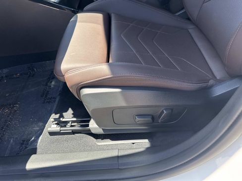 Certified 2025 BMW X2 M35i AWD/4WD image 17