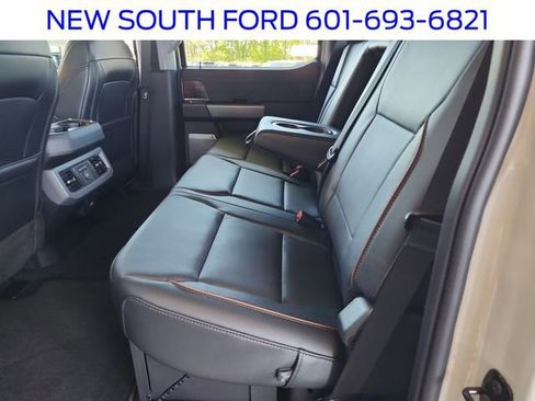 New 2025 Ford F250 Lariat w/ Lariat Ultimate Package image 33