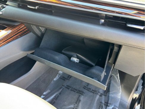 Used 2022 Cadillac Escalade ESV Luxury RWD image 52