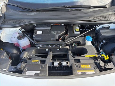 Certified 2023 Volkswagen ID.4 Pro S image 24