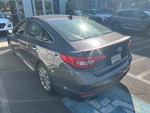 Used 2017 Hyundai Sonata Limited w/ Tech Package 03 FWD image 7