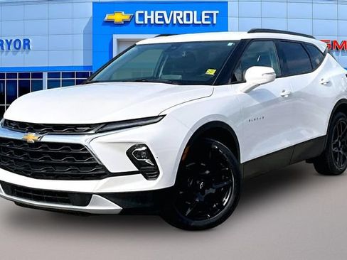 Used 2023 Chevrolet Blazer LT w/ LPO, Cargo Package FWD image 3